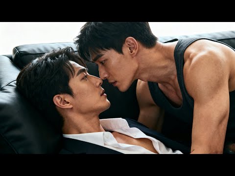 Видео: 【BL Фильм】Сегодня он поцеловал парня и признался: «Мы больше, чем друзья.»