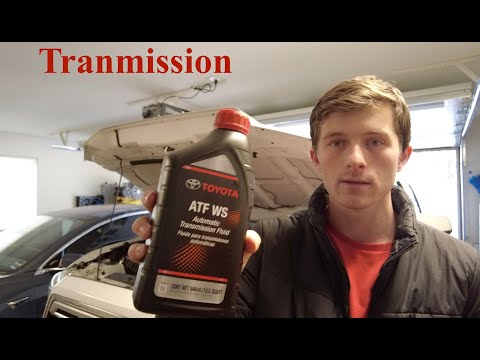 Видео: Слив и заливка масла в трансмиссию — Toyota Tacoma 2018 года