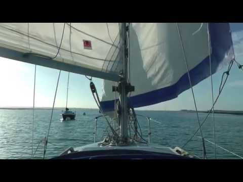 Видео: keepTurningLeft, сезон 7, часть 6, через Солент — от Чичестерской гавани до Ньютаун-Крик