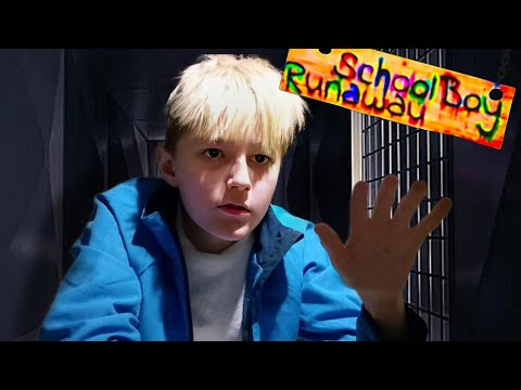 Видео: СБЕЖАЛ ЧЕРЕЗ ВЕНТИЛЯЦИЮ ОТ ЗЛЫХ РОДИТЕЛЕЙ В SCHOOLBOY RUNAWAY В МАЙНКРАФТ!