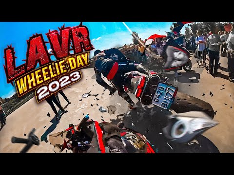 Видео: Самое ОПАСНОЕ И КРУТОЕ мото открытие - LAVR Wheelie Day 2023