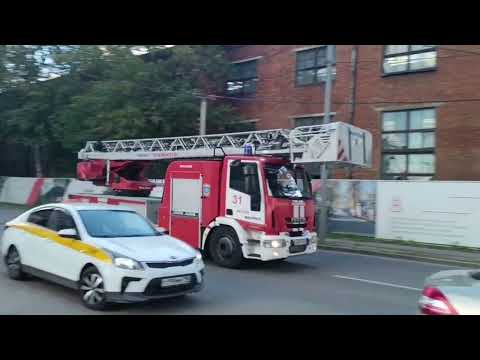 Видео: Очень громкая сирена