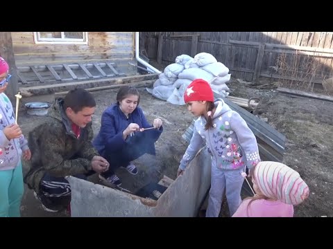 Видео: С Пасхой  // Шашлыки и песни // 19.04.20.