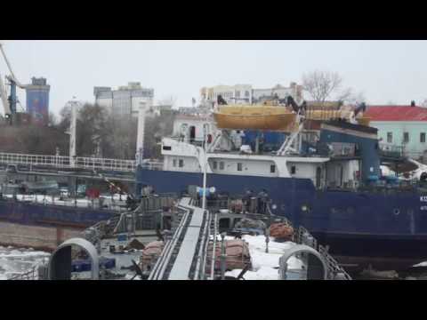 Видео: Самарский судоремонтный завод. Старая гавань. Навигация 2018