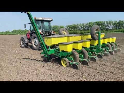 Видео: Пересіваємо кукурудзу 20.05.2023р. Транспортне на Джон Дір 7000.