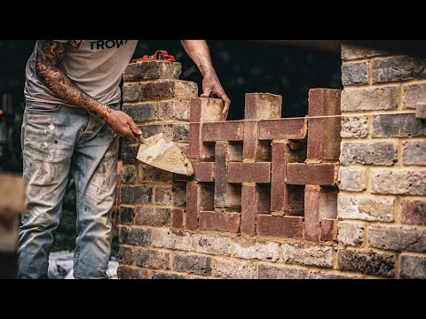 Видео: КИРПИЧНАЯ КЛАДКА - Перфорированные панели