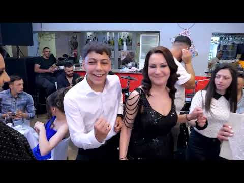 Видео: Абитуриентски бал на Румен 2 част++