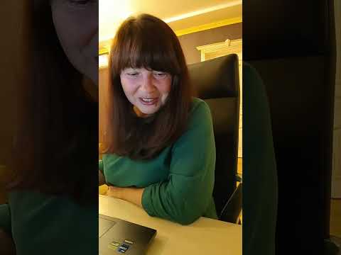 Видео: Прямой ЭФИР. Подготовка растений к зиме.