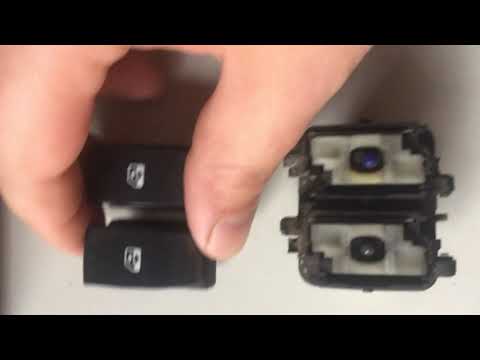 Видео: Меган 2,замена ламп подсветки.Временная мера..