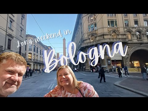 Видео: Наши выходные в Болонье