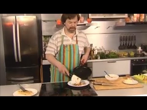 Видео: Омлет с беконом. Омлет с помидорами и сыром. Испанский омлет