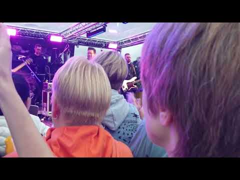 Видео: Сурганова и оркестр 14.07.23 летник. Москва