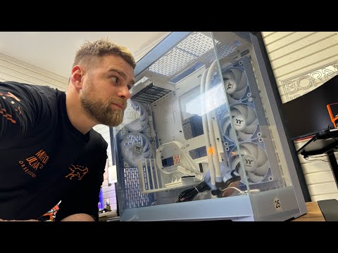 Видео: Это что за монстр?! 🔥Тест клавиатур RED SQUARE и огромный TV в мастерскую #HappyPC