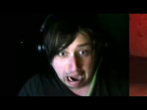 Видео: Нарезка смешных моментов со стрима CHUDO8585:Сегодня конец!!! Outlast #4