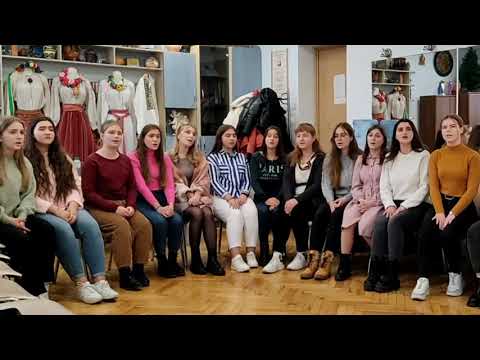 Видео: "В саду осіннім айстри білі". ансамбль "Кралиця". заспівують Анастасія Чабан та Анна Бубенщикова.