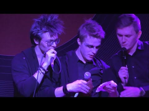 Видео: Александр Казьмин, Игорь Кроль (Караоке Камикадзе 30.10.2018)