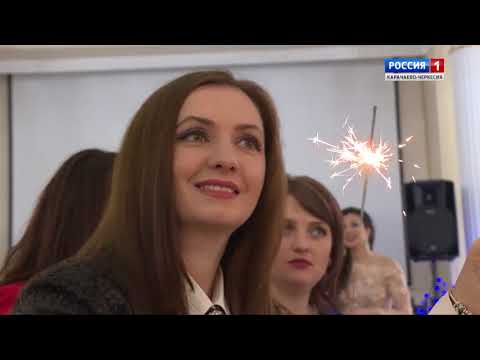 Видео: "Новогодние песни" (на абазинском языке)