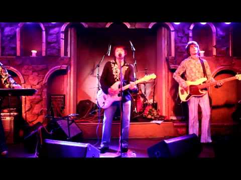 Видео: "В подъезде",  Евгений Осин и гр. KADNIKOFF BAND