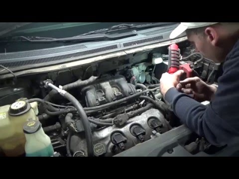 Видео: Замена свечей зажигания Ford Edge 3.5L