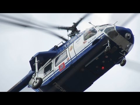 Видео: Вертолёт над Пушкинской площадью в Москве // 7 сентября 2014