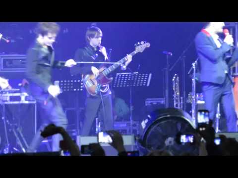 Видео: Дима Билан, Бон, Сергиенко, Да Сильва, Сесарев - Safety (Санкт-Петербург, 07.12.2014)