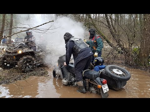 Видео: OPPOZITRUN 14 старт Уралы Днепры штурмуют грязь Часть 1я