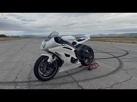 Видео: ПИСТА ДРАКОН. ОПОЗНАВАНЕ НА НОВАТА МАШИНА | YAMAHA YZF R6 RJ15.