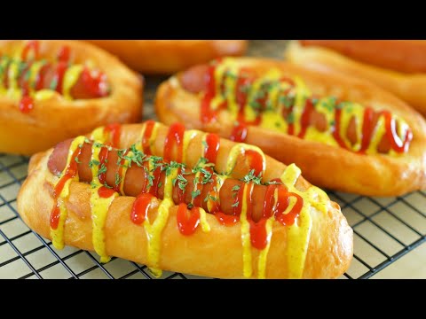 Видео: Как приготовить вкусный колбасный хлеб / хот-дог