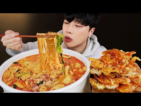 Видео: Безумно острый малатан и кисло-сладкая свинина МУКБАНГ АСМР