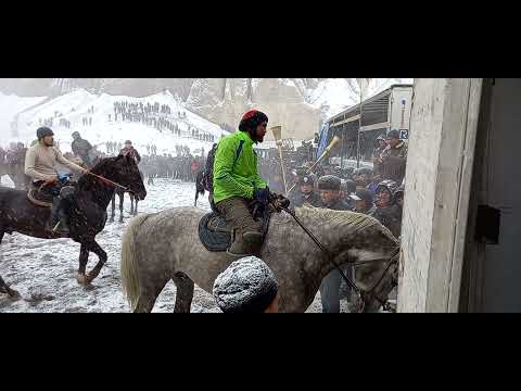 Видео: БОЗИ БУЗКАШИ ДАР ДЕВАШТИЧ ДЕХАИ КАЛАИ ДУСТ АСИЛБЕК ПАХЛАВОН