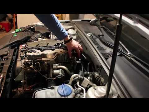 Видео: Как снять и очистить электродвигатель/датчик привода впускного коллектора — ошибка Audi A4 P2015