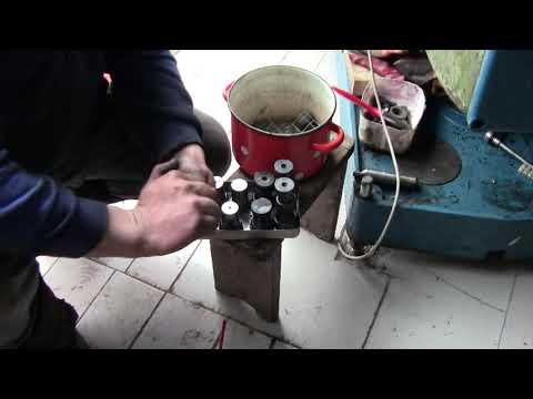 Видео: Фосфатирование солью МАЖЕФ