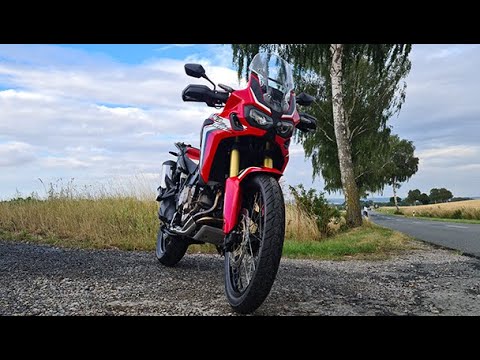 Видео: Honda Africa Twin CRF 1000L где Yamaha Tracer 900?