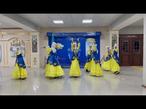 Видео: Республикалық "Ақ шағала" байқауы. Қазақ биі "Асатаяқ".             "Жауқазын" би тобы