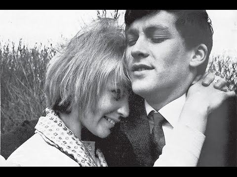 Видео: Геннадий БЕЛОВ - Первая любовь