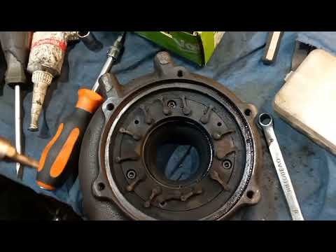 Видео: замена турбокомпрессора(картриджа) турбины на AUDI A6 C5 2.5 TDI. ДВИГАТЕЛЬ АКЕ.