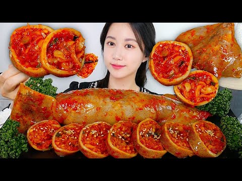 Видео: ASMR MUKBANG | Сырой Кальмар🦑 Кимчи Из Сырого Кальмара + Макколи | eating | Real Sound Mukbang