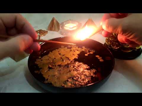 Видео: СВЕЧА О ВАЖНОМ И ГЛАВНОМ ДЛЯ ВАС. Гадание на воске.