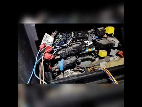 Видео: Электропроводка на фаркоп за две сотки.Ставим на Опель Зафира.#фаркоп #электроправодка