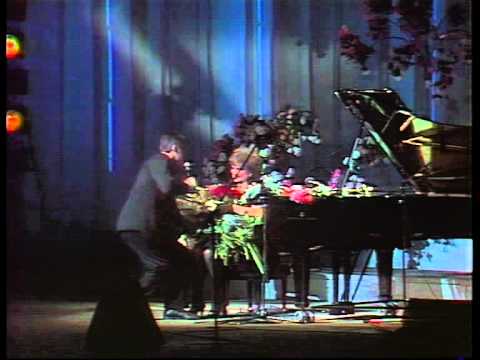 Видео: "ХРУСТАЛЬНЫЕ ЦЕПИ " исп. А.МОРОЗОВ  1993 год