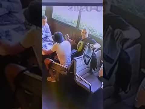 Видео: Воры в кафе