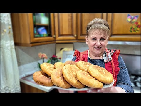 Видео: БІЛЯШІ!Смачне тісто та Соковита начинка! Секретів немає, все дуже просто.