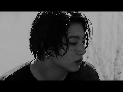 Видео: [REACTION BTS] • КОГДА Т/И СПАСЛА ТОНУЩЕГО МЕМБЕРА