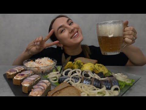 Видео: МУКБАНГ | СКУМБРИЯ | КАРТОШЕЧКА | КВАШЕНАЯ КАПУСТА| первая ТЫСЯЧА ❤️