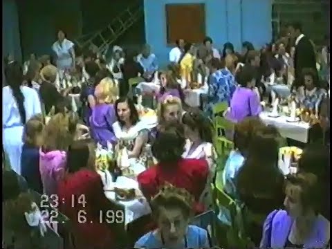 Видео: Шадринск Школа №1. Выпускной ВСЕ 11 классы - 22.6.93.- 2