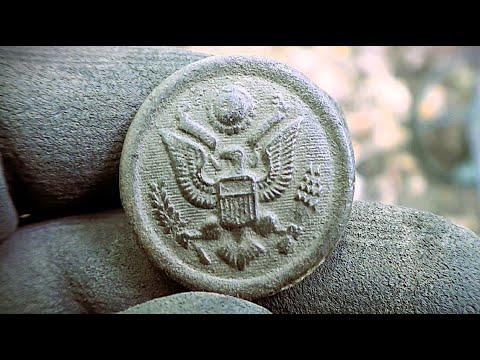 Видео: Захламили склоны...