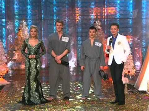 Видео: Воробьёв и Останин отбивают степ в новогоднем выпуске программы Минута славы