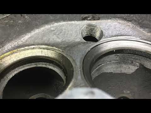 Видео: ГБЦ ЗМЗ 53 из 90х полный хлам