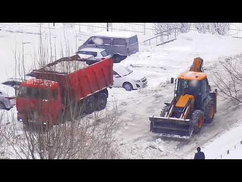 Видео: Jcb Убирает снег