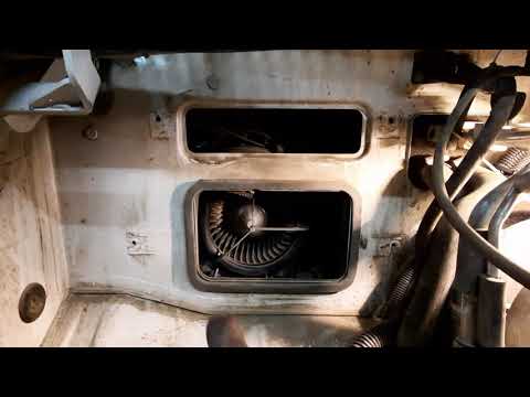 Видео: УАЗ Патриот дует холодный воздух в ноги и бардачок